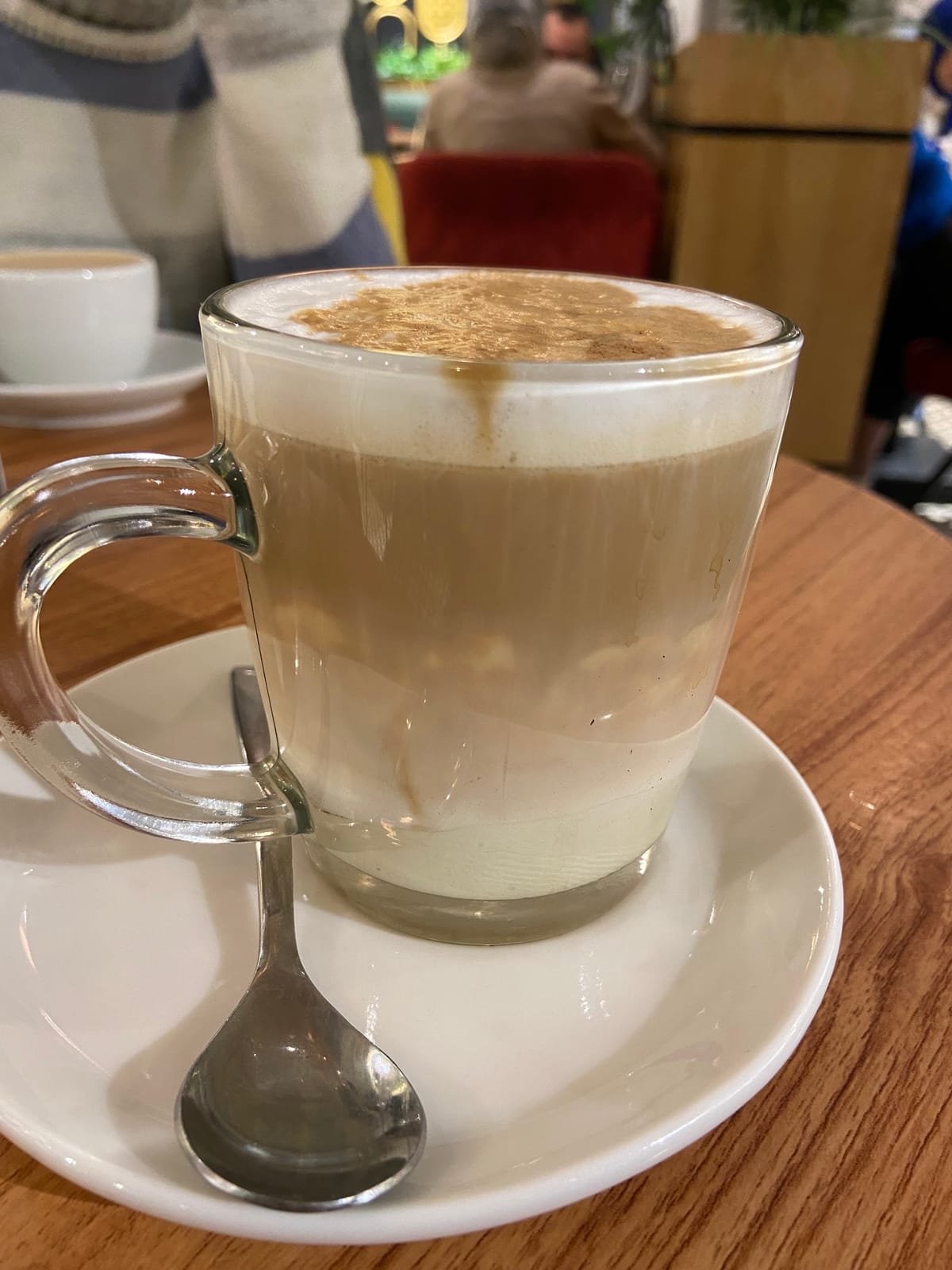 6 North café