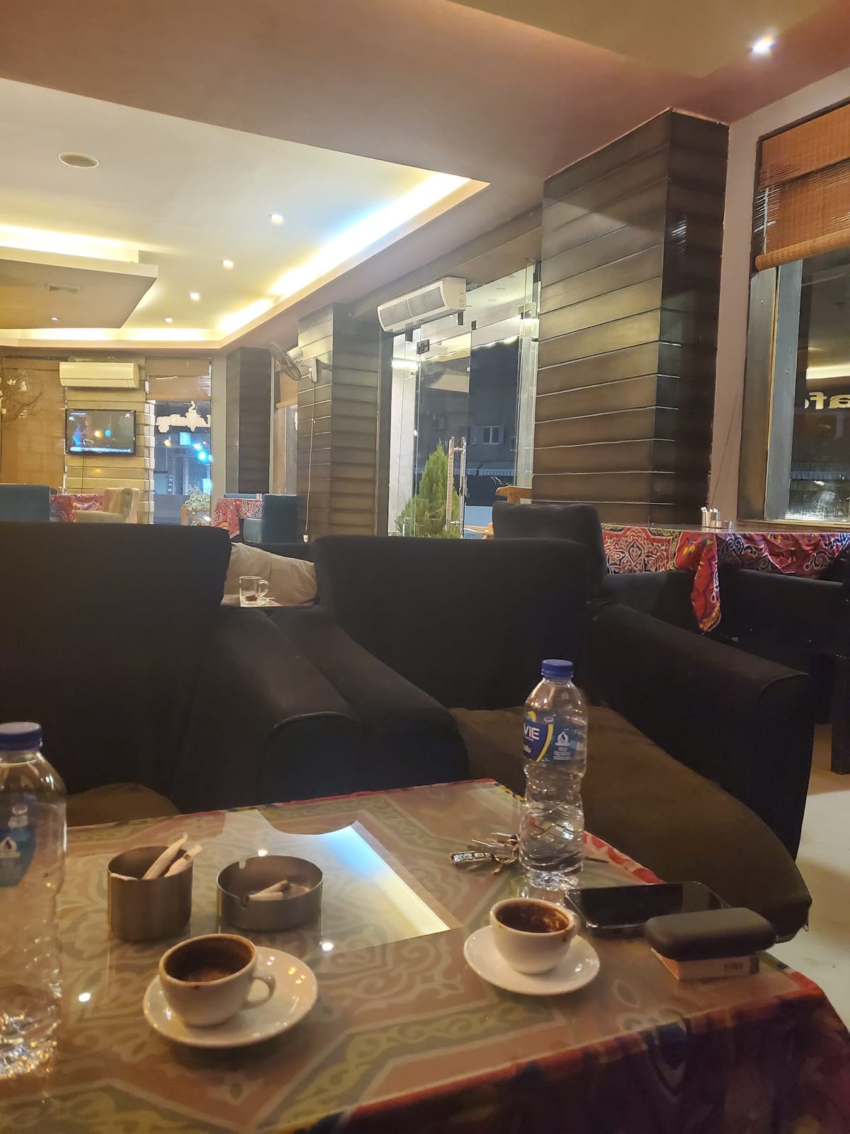 Lavadza Cafe