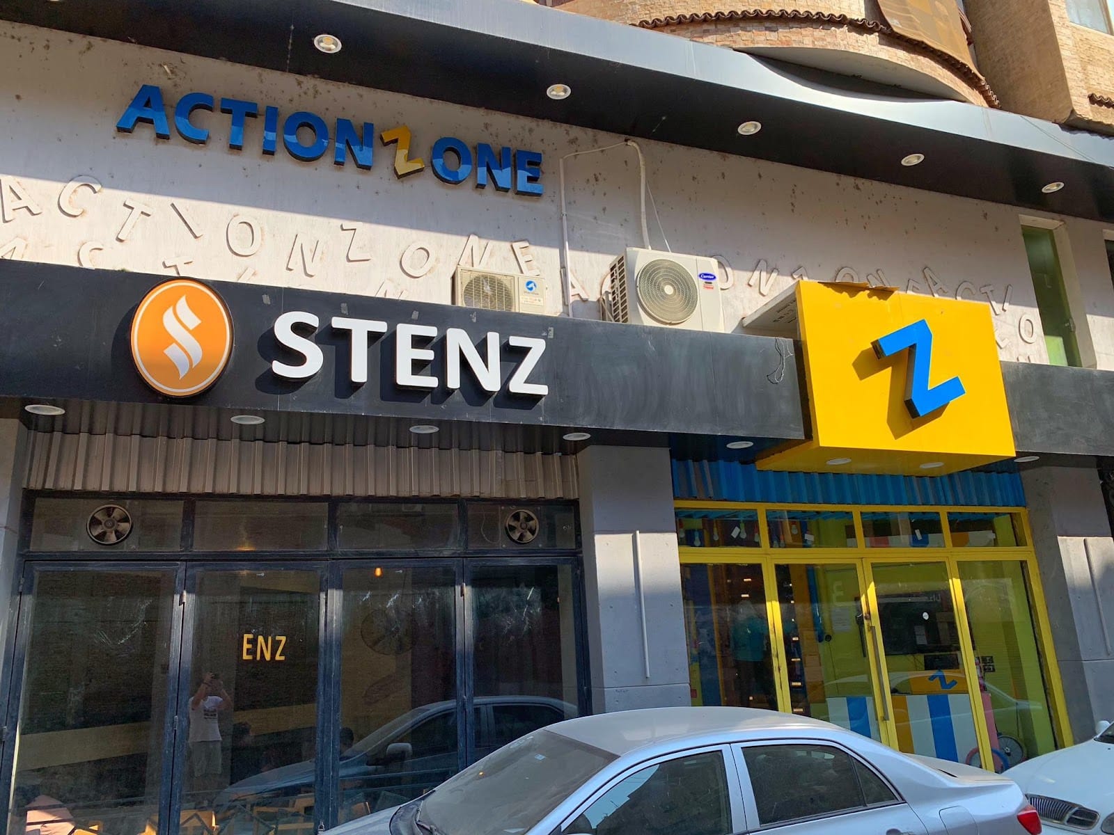 STENZ Coffee & Bakery Lounge