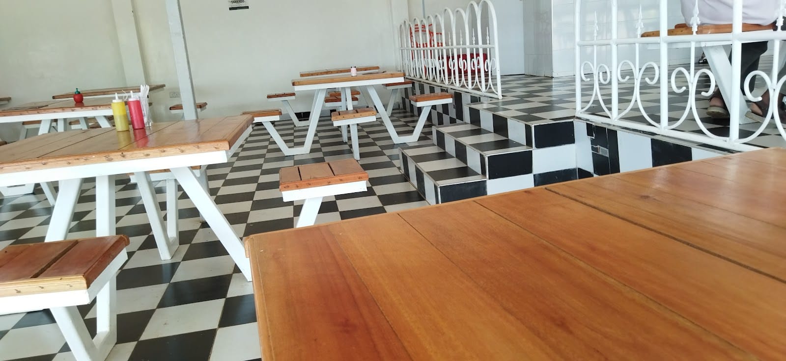 Yaya Pizzeria Kerugoya