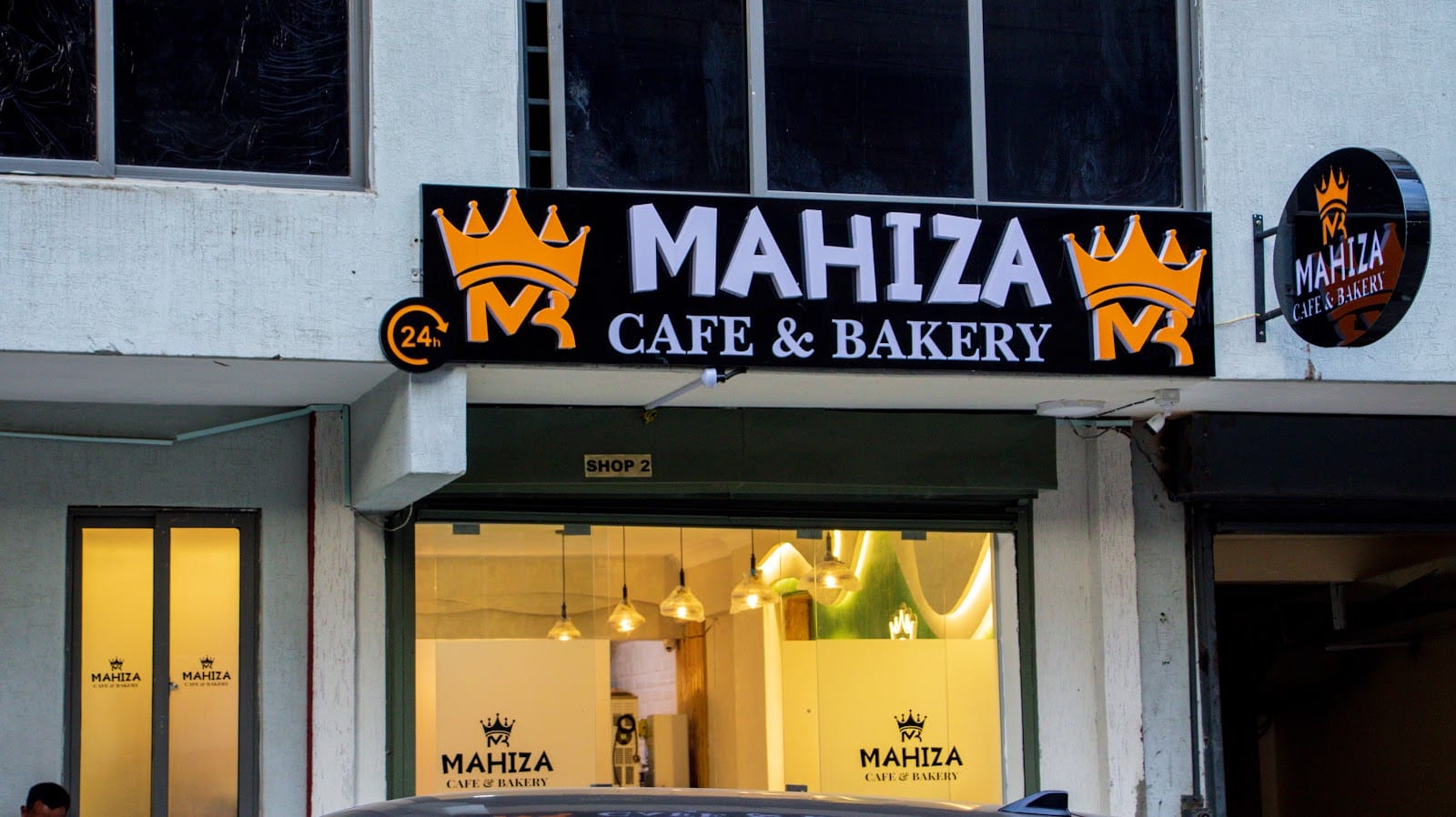 Mahiza Cafe & Bakery