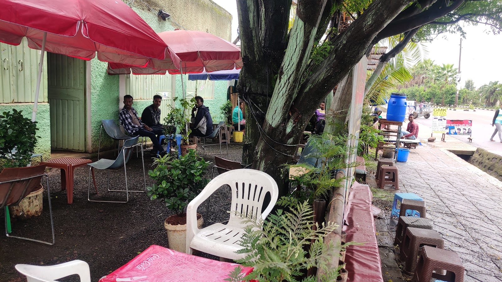 Abebaw and Friends Cafe