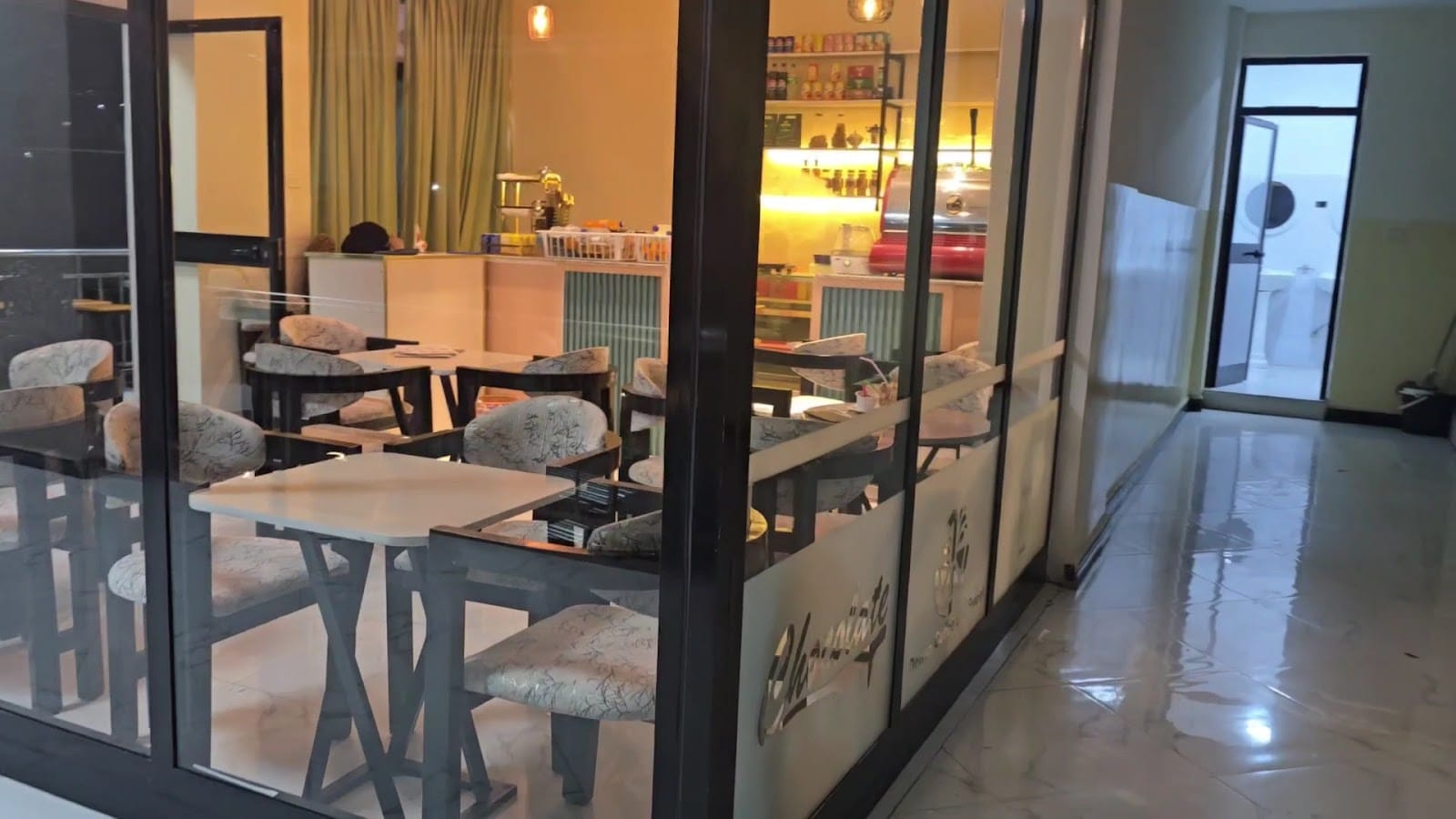 Diwan coffee - ديوان القهوة