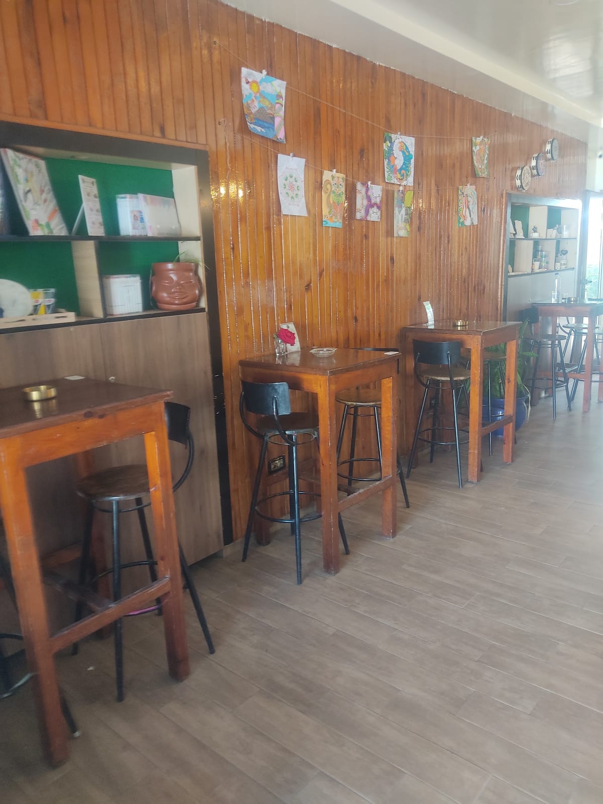 Mimmy's coffee shop