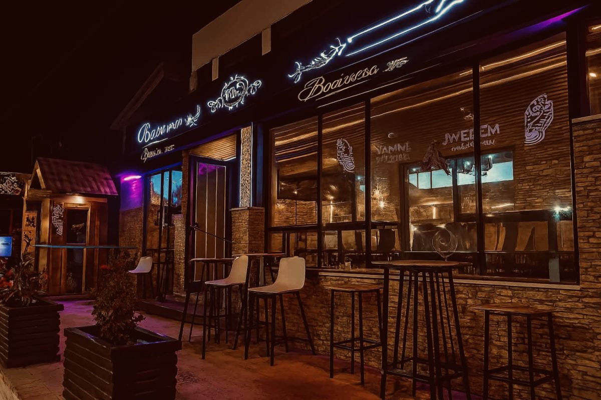 BUSINESS COFFEE & KITCHEN photo 2