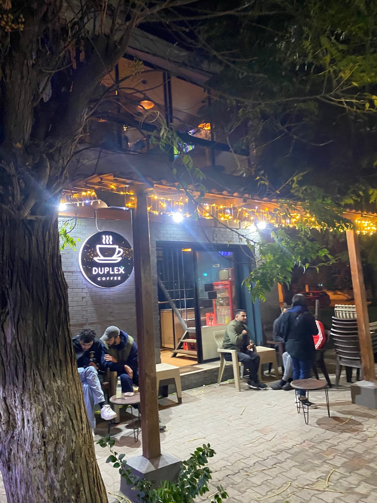 Cafe Duplex