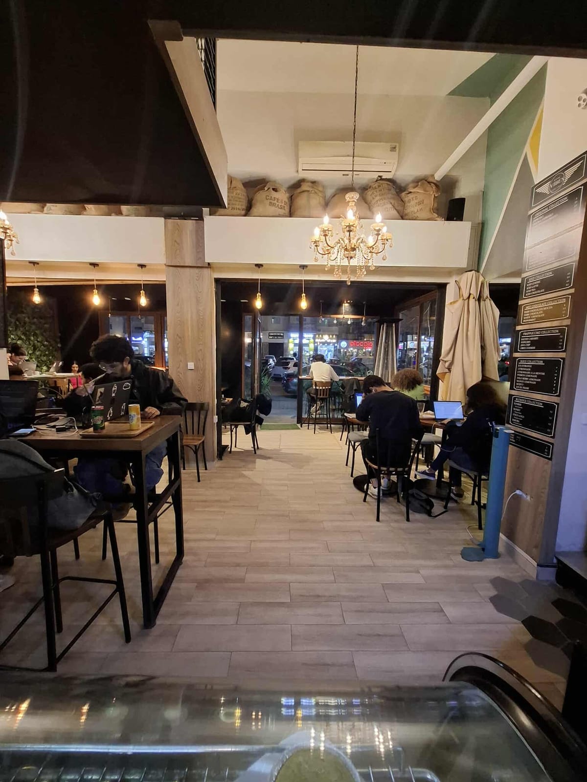 Good VIBES Coffee shop
