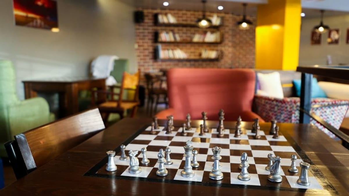 Roots Coffee Shop Mourouj