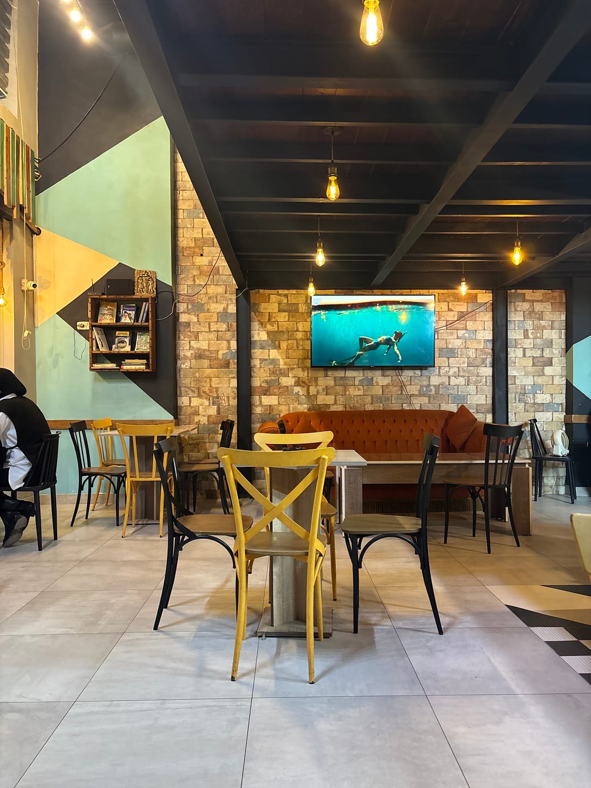 Friends coffee el mourouj