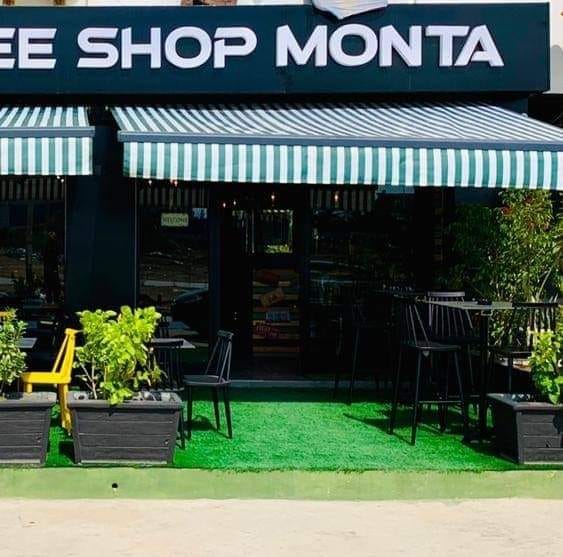 Coffee shop monta