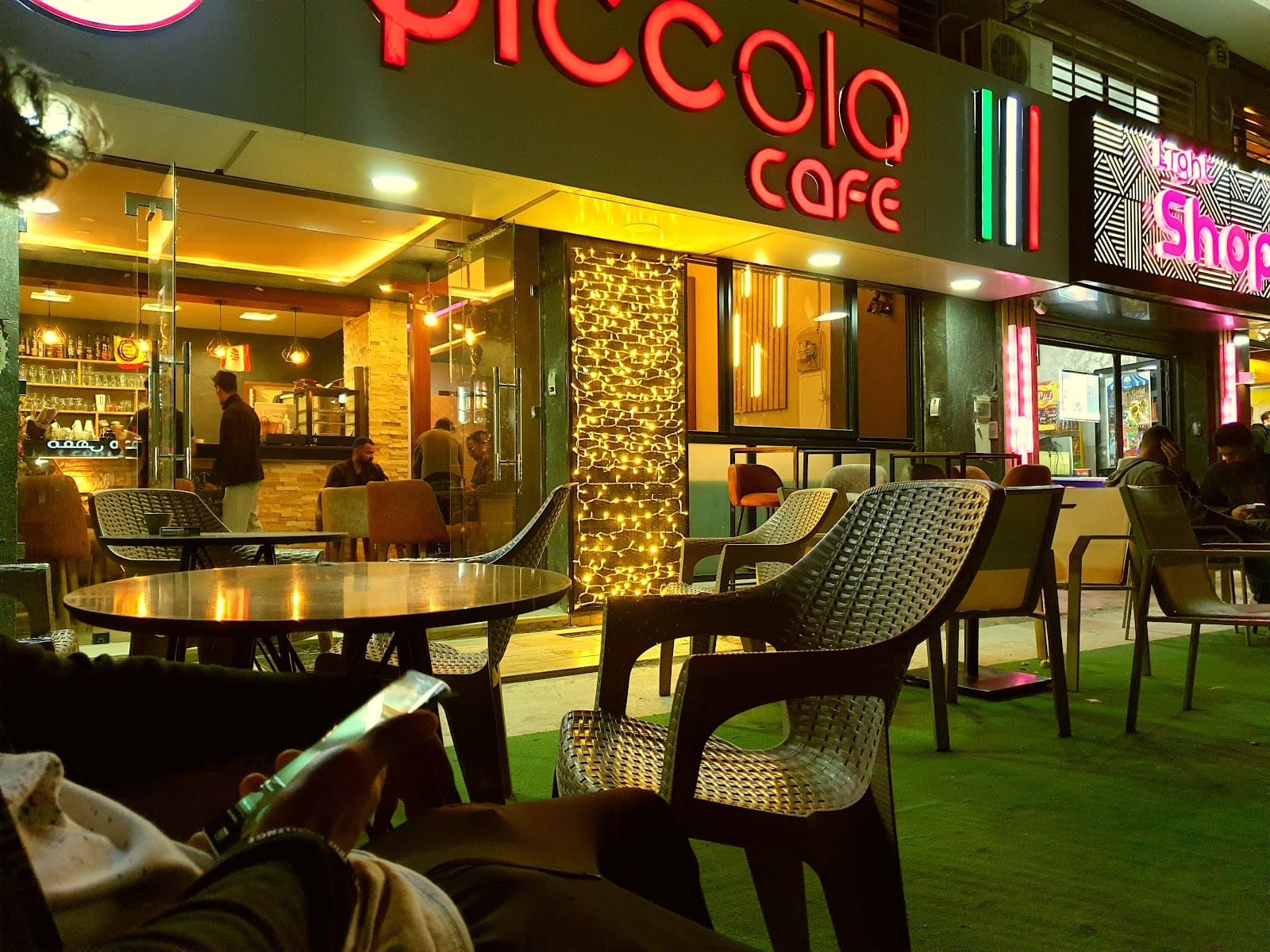 PICCOLA CAFE