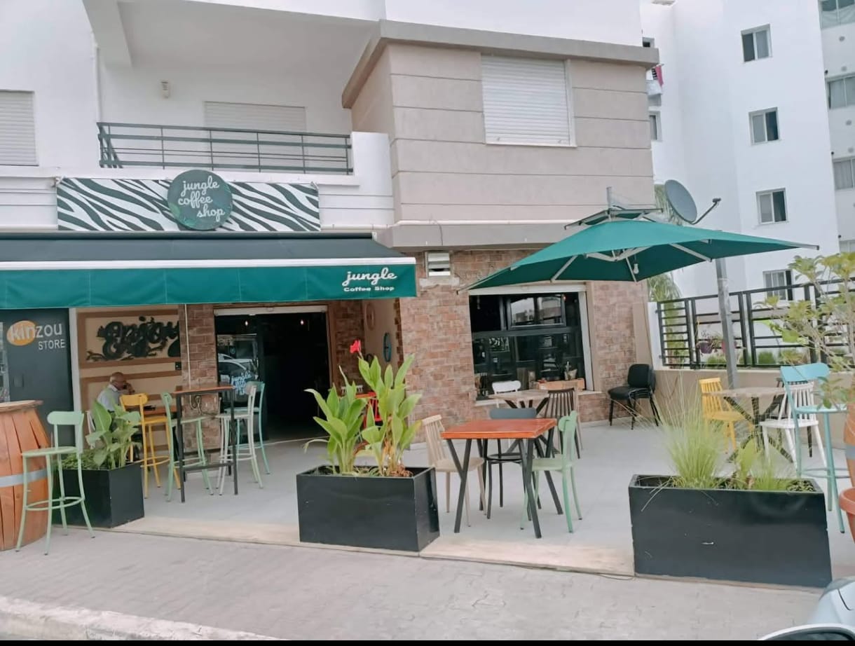 Jungle coffee Shop
