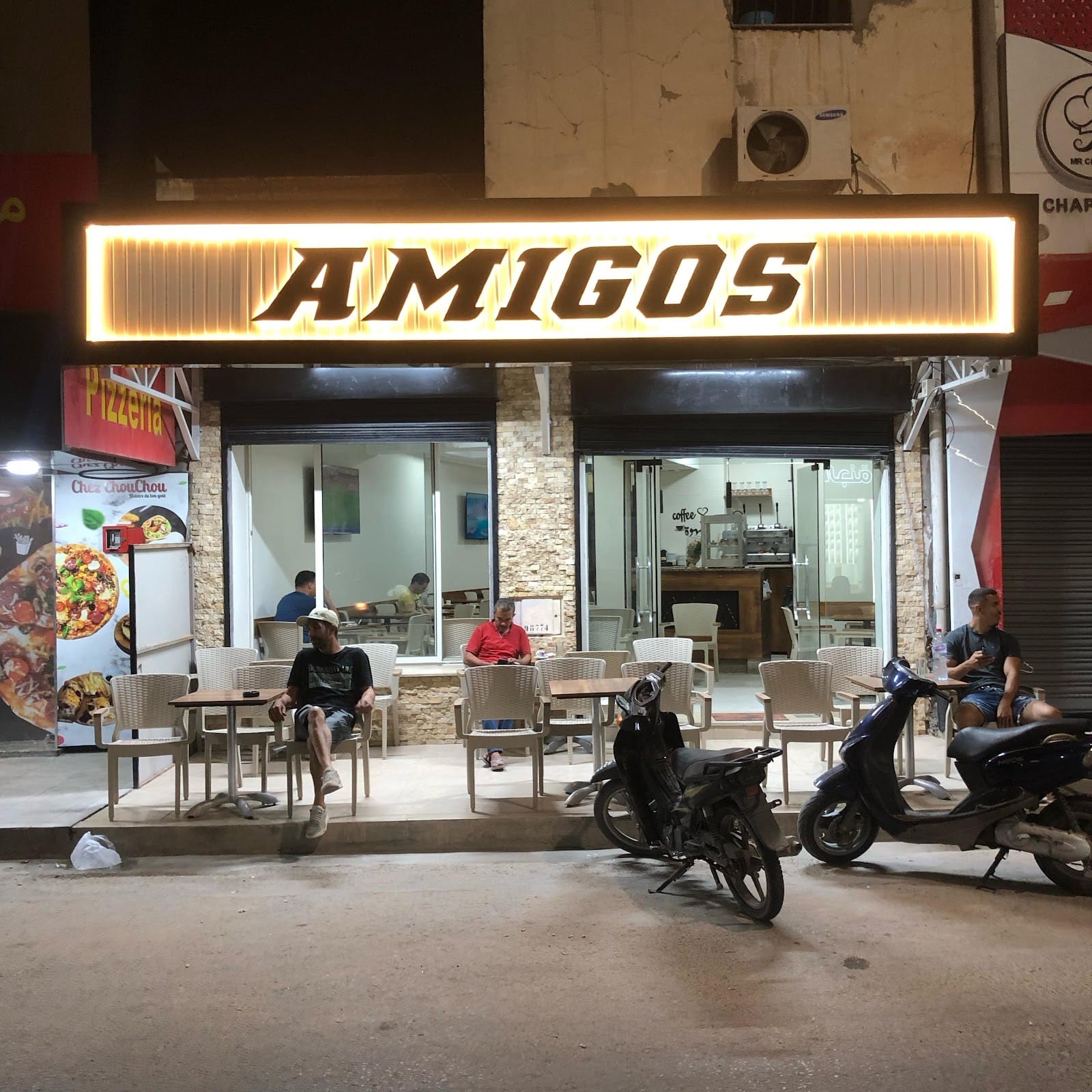 Cafe Amigos