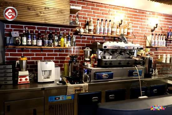 Minima Coffee Shop