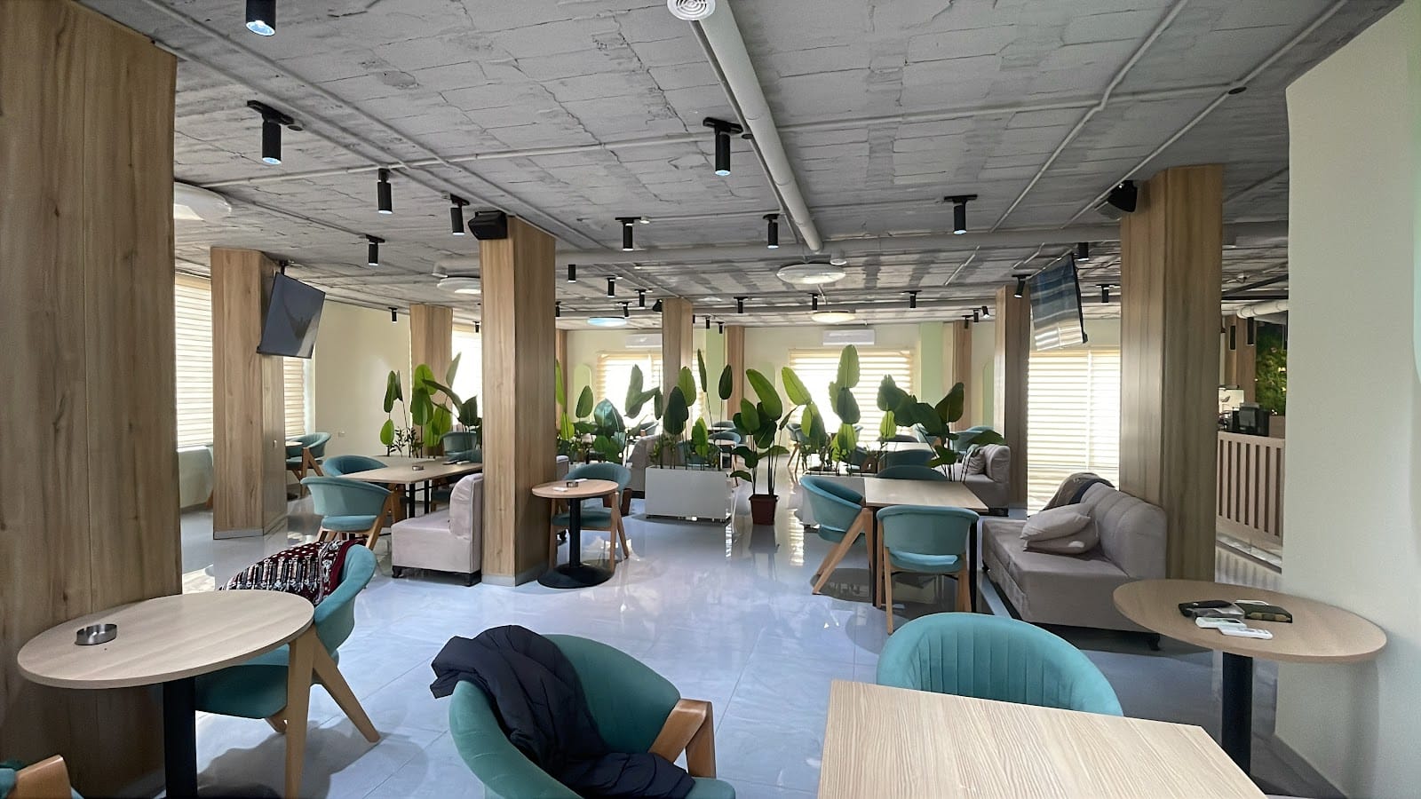 Mint cafe