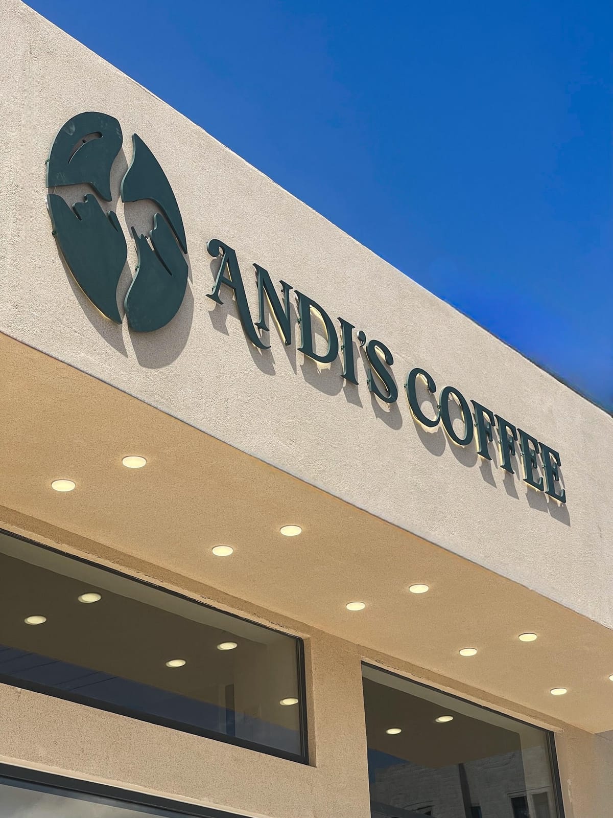 Andis Coffee
