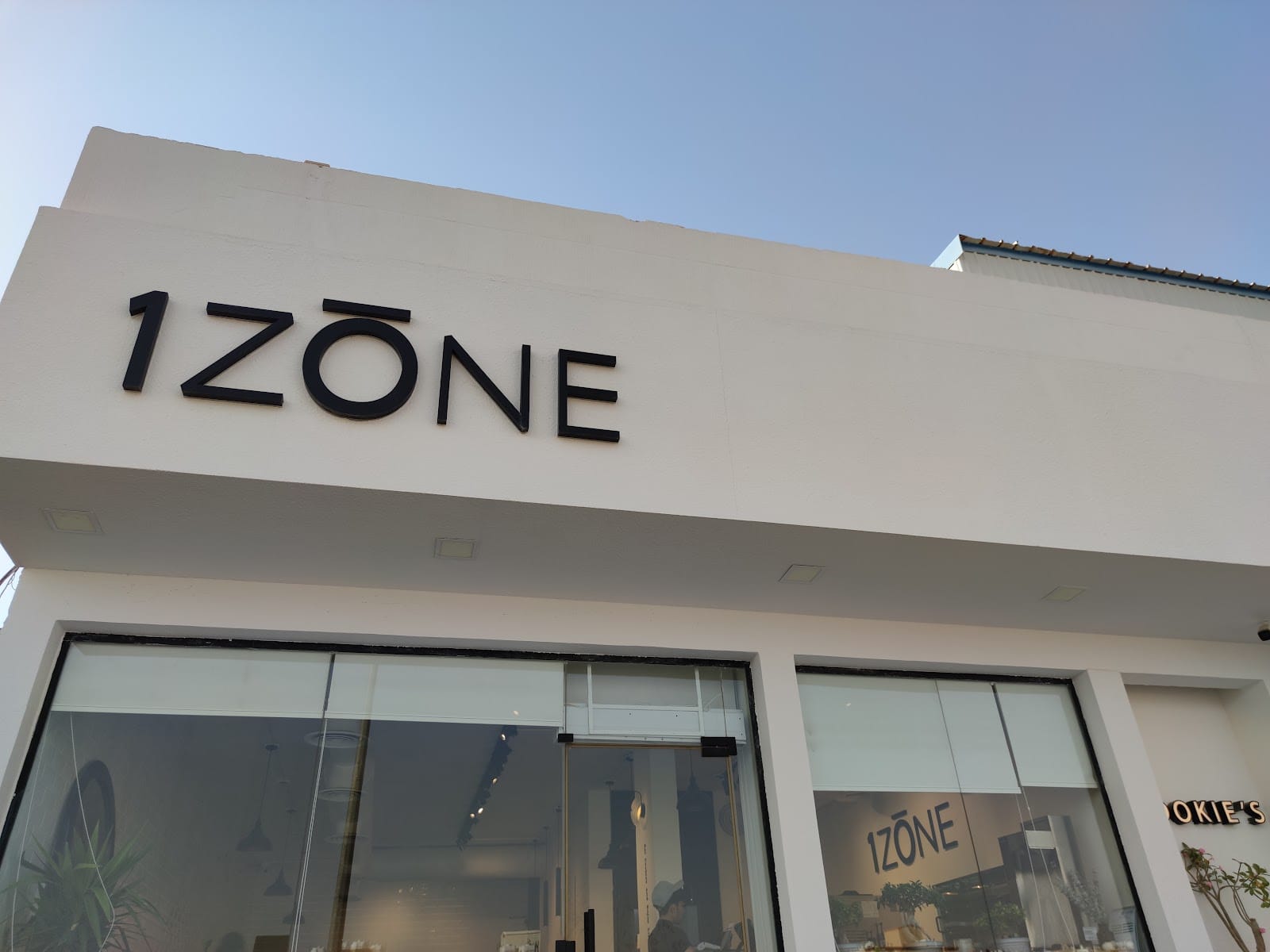 1 zone