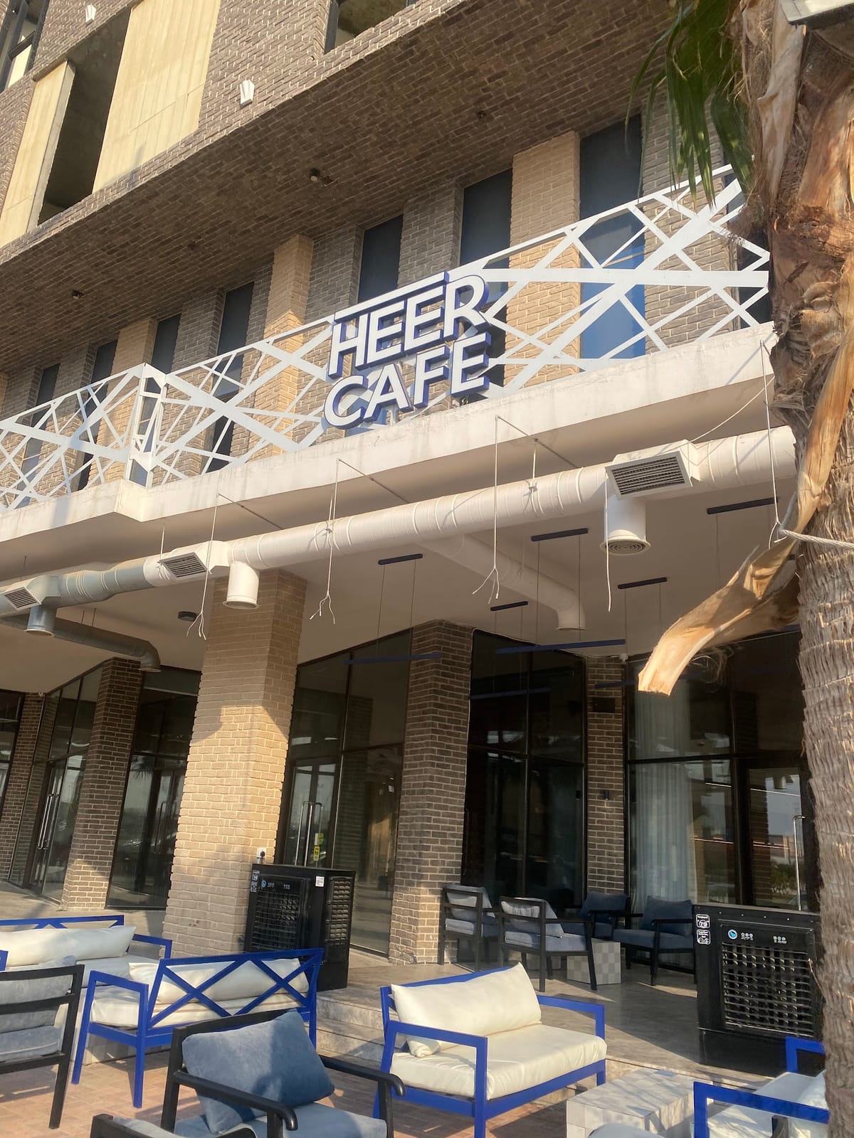 Heer Cafe