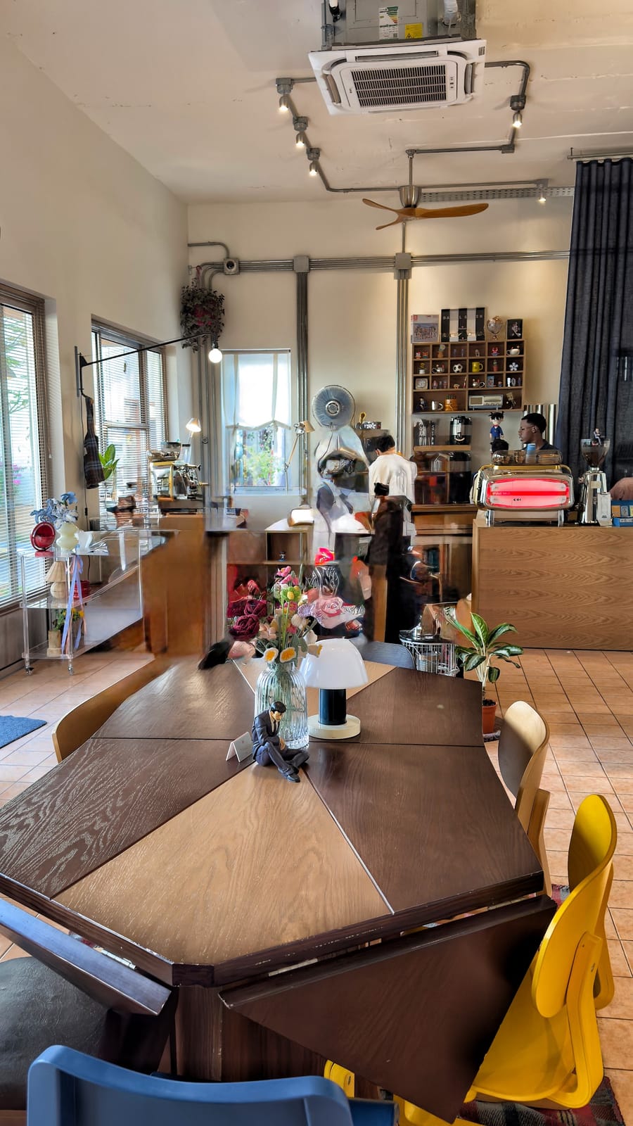 Mory coffee house