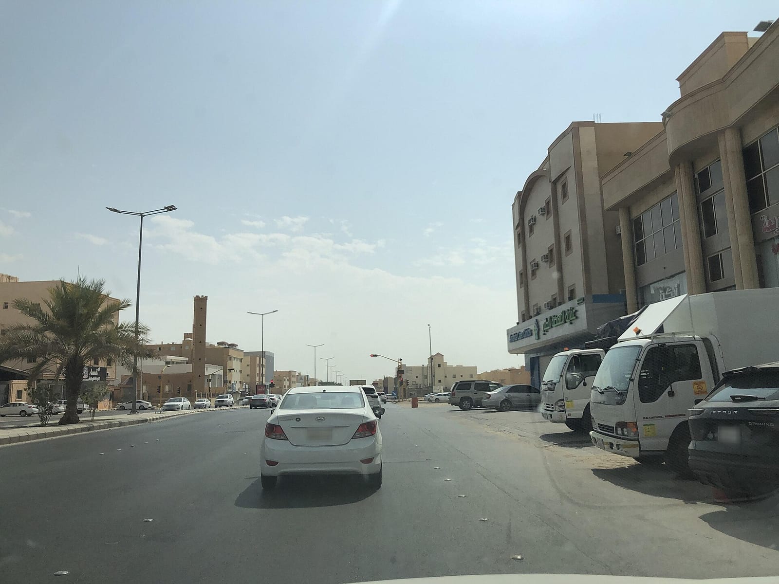 اتش آند اي photo 5