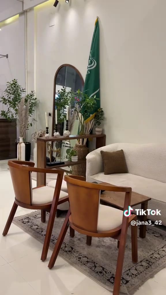 عنق كافية
