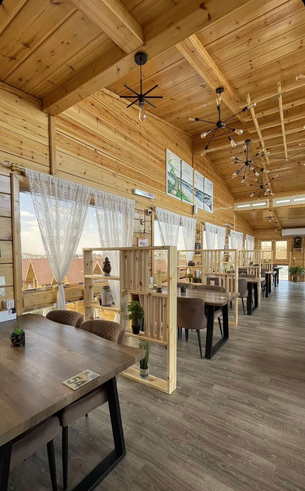 TOP HUT Cafe