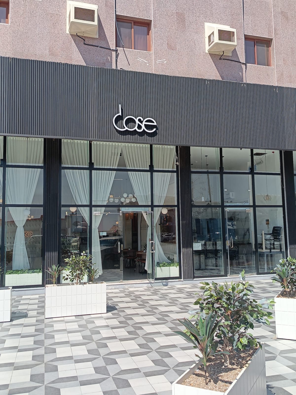 Dose Cafe