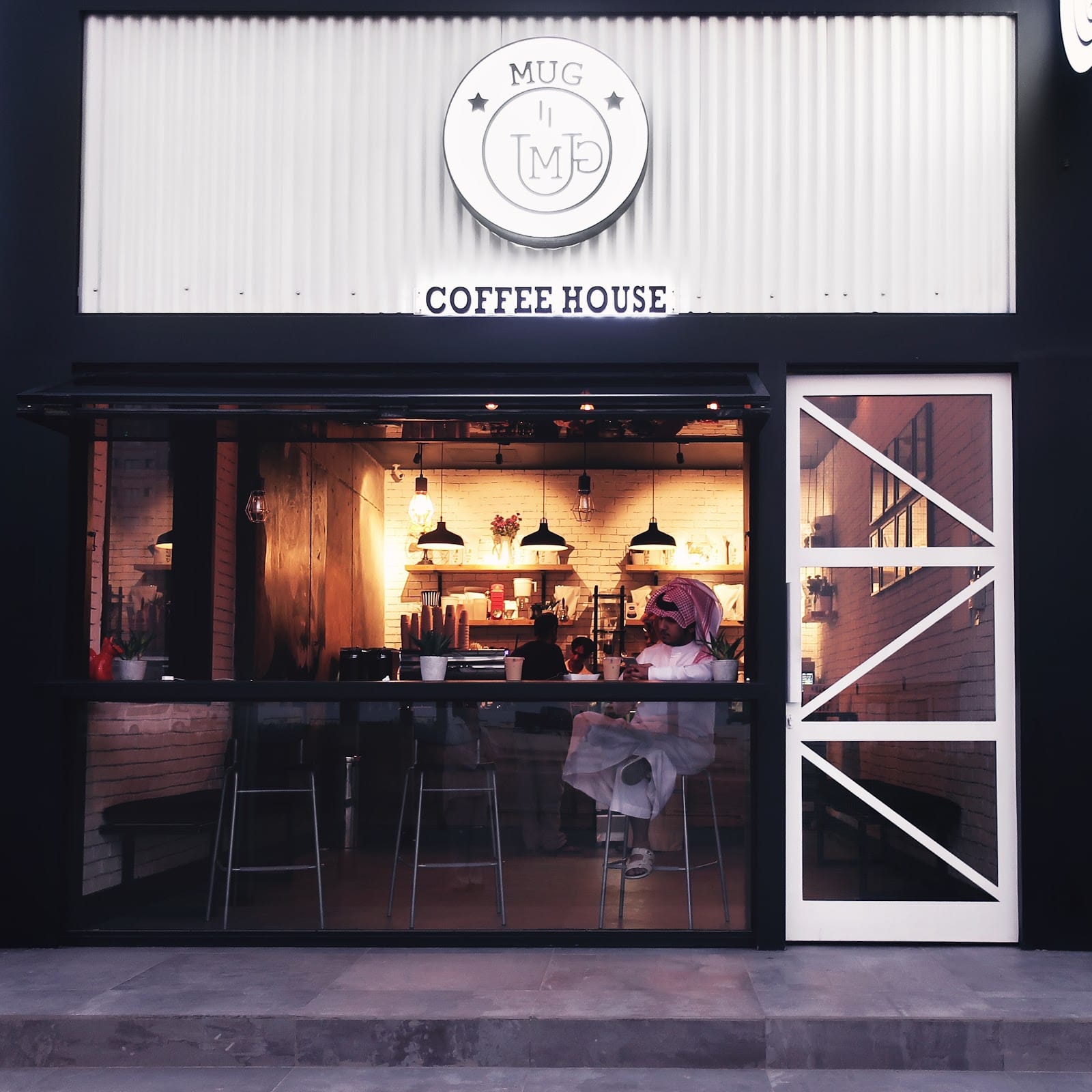 Mug Coffee & Roastery (Mangaf)