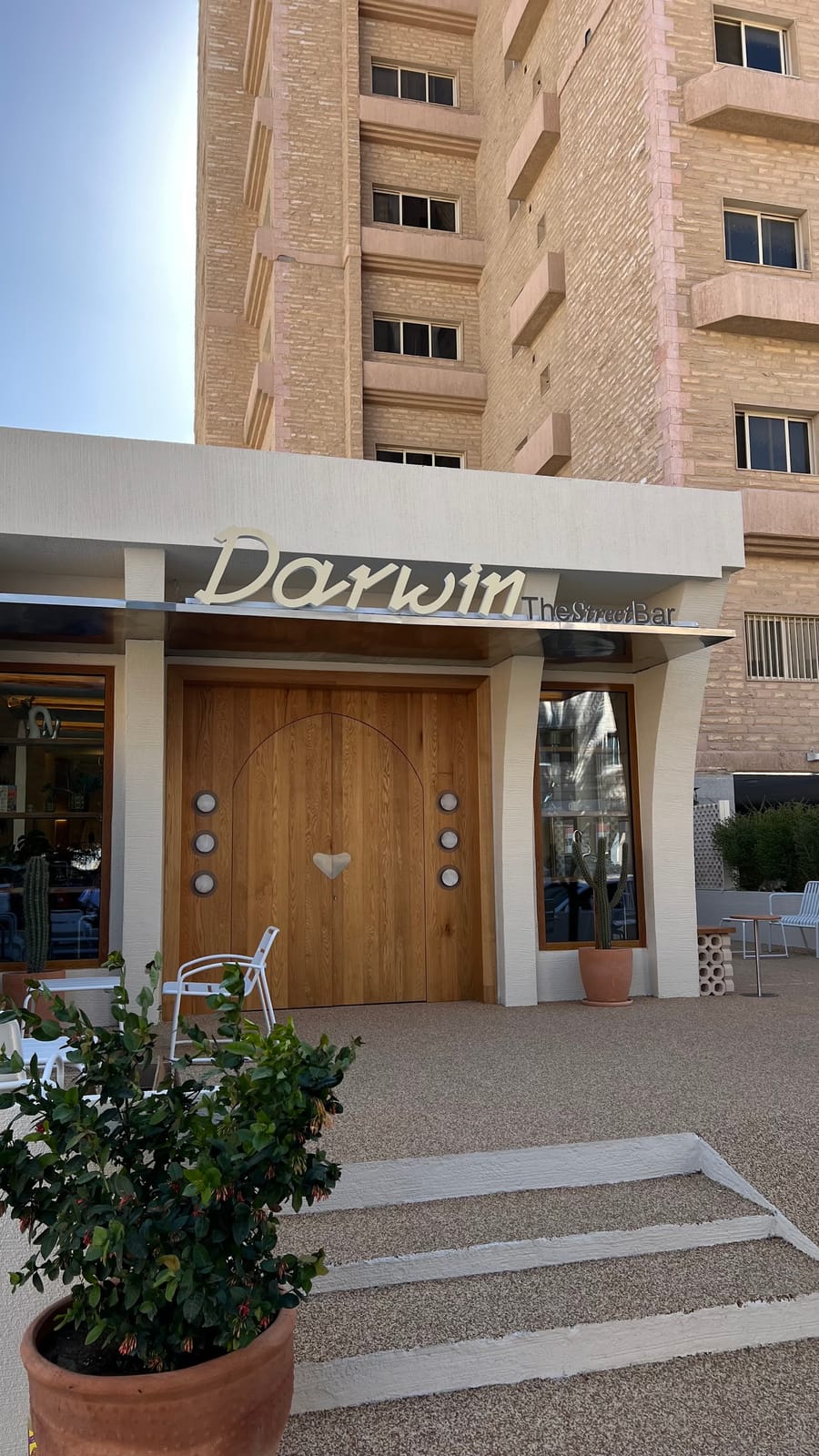 Darwin - The Street Bar