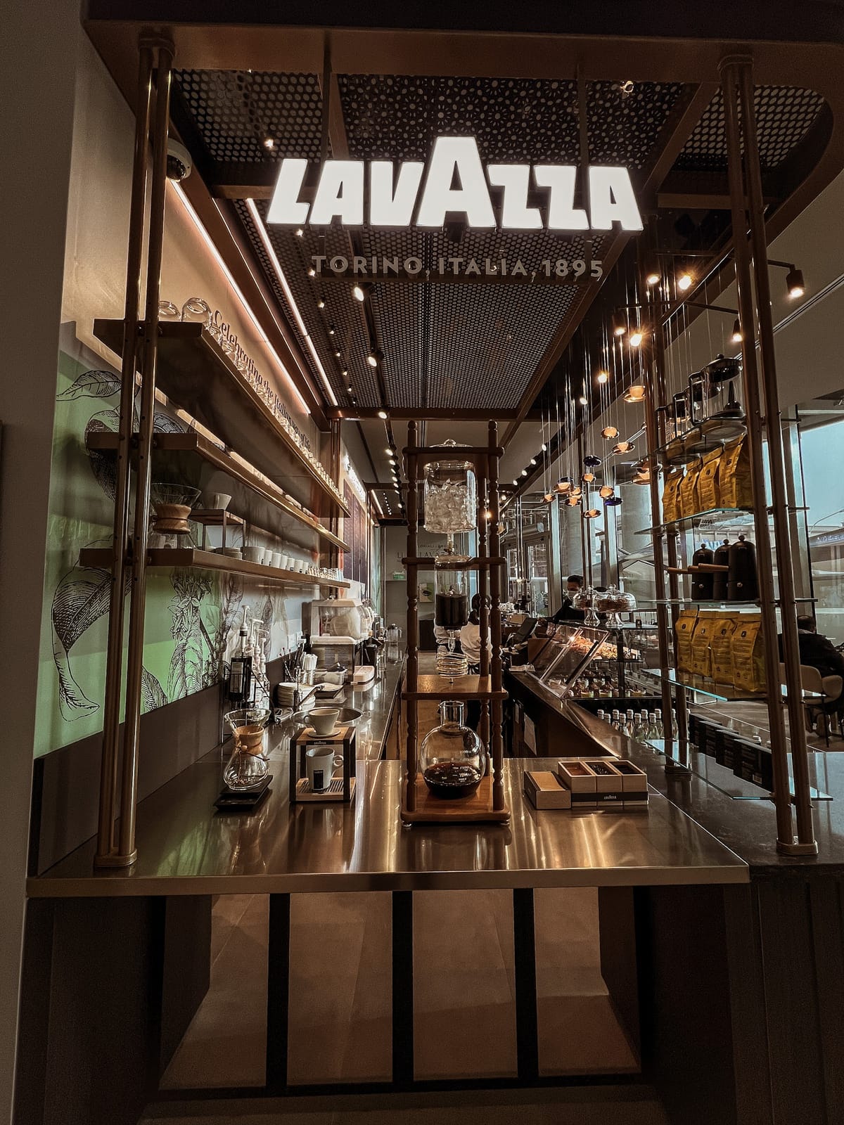 Lavazza Assima Mall لافاتزا العاصمة مول