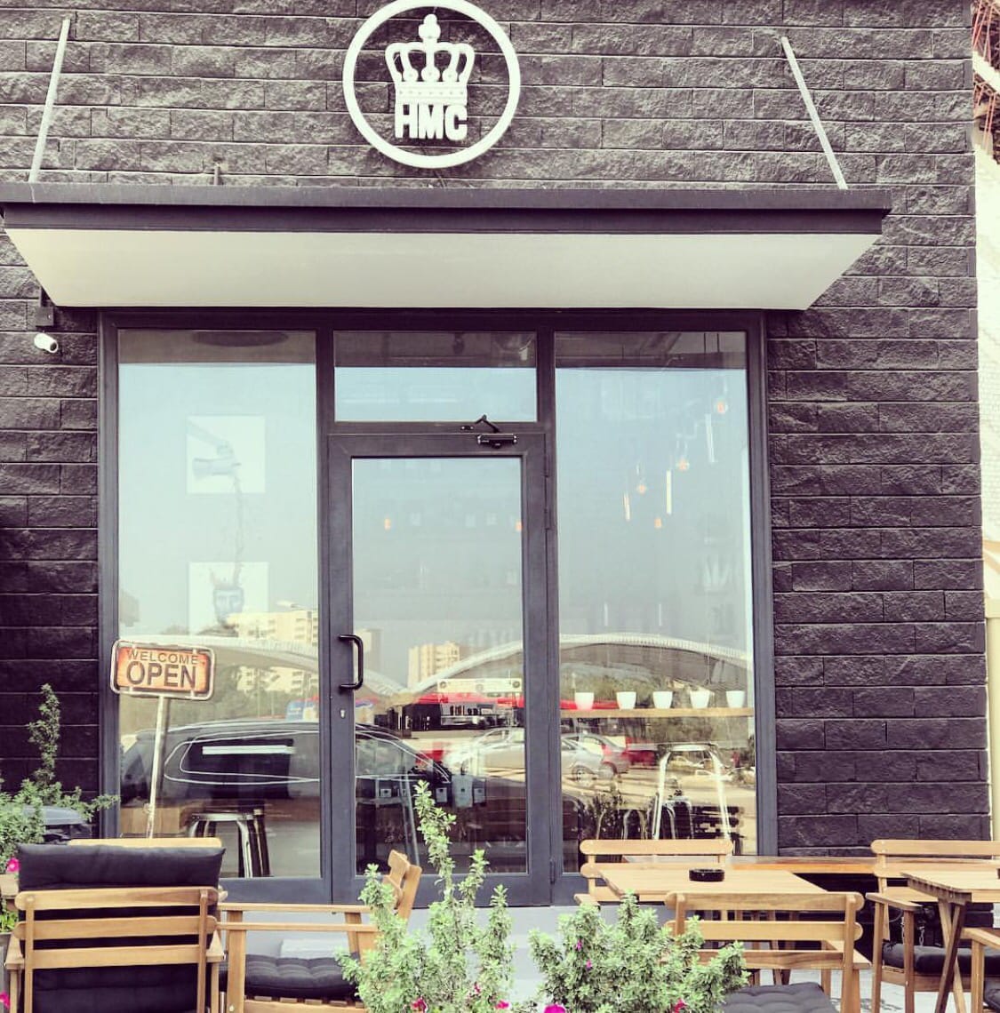 His Majesty the Coffee (HMC)
