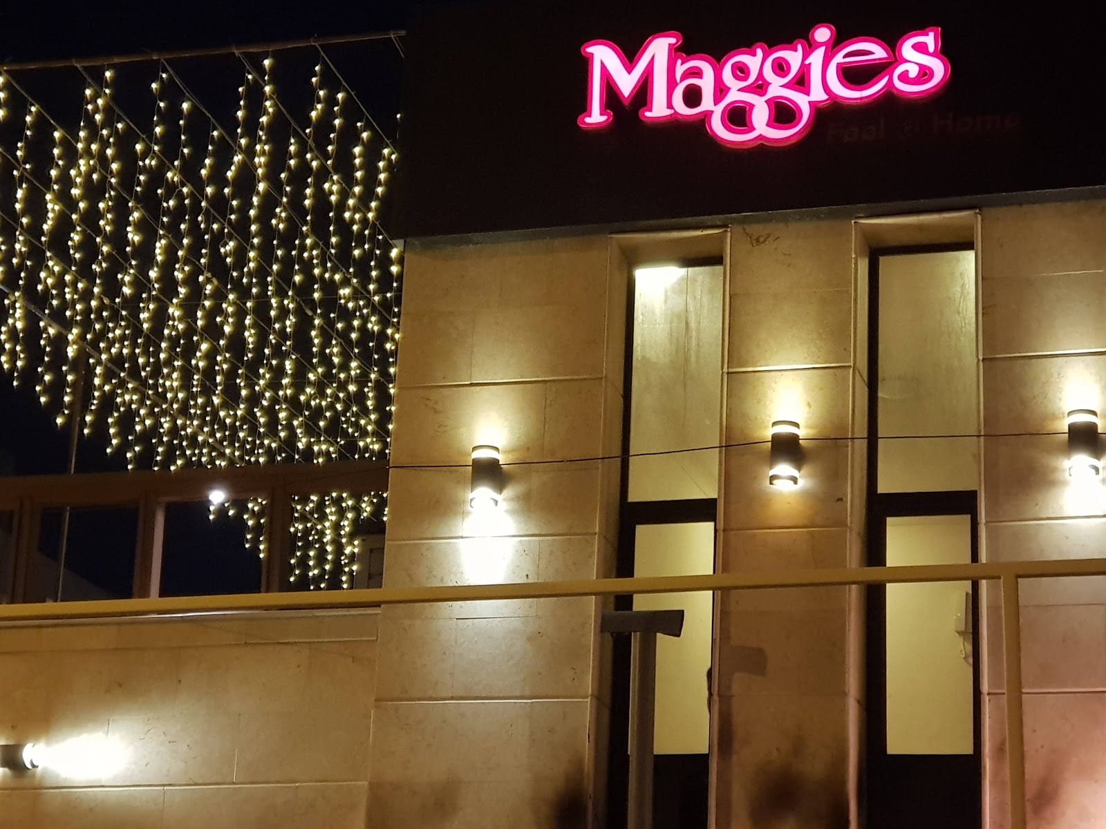 Maggies Cafe 24H