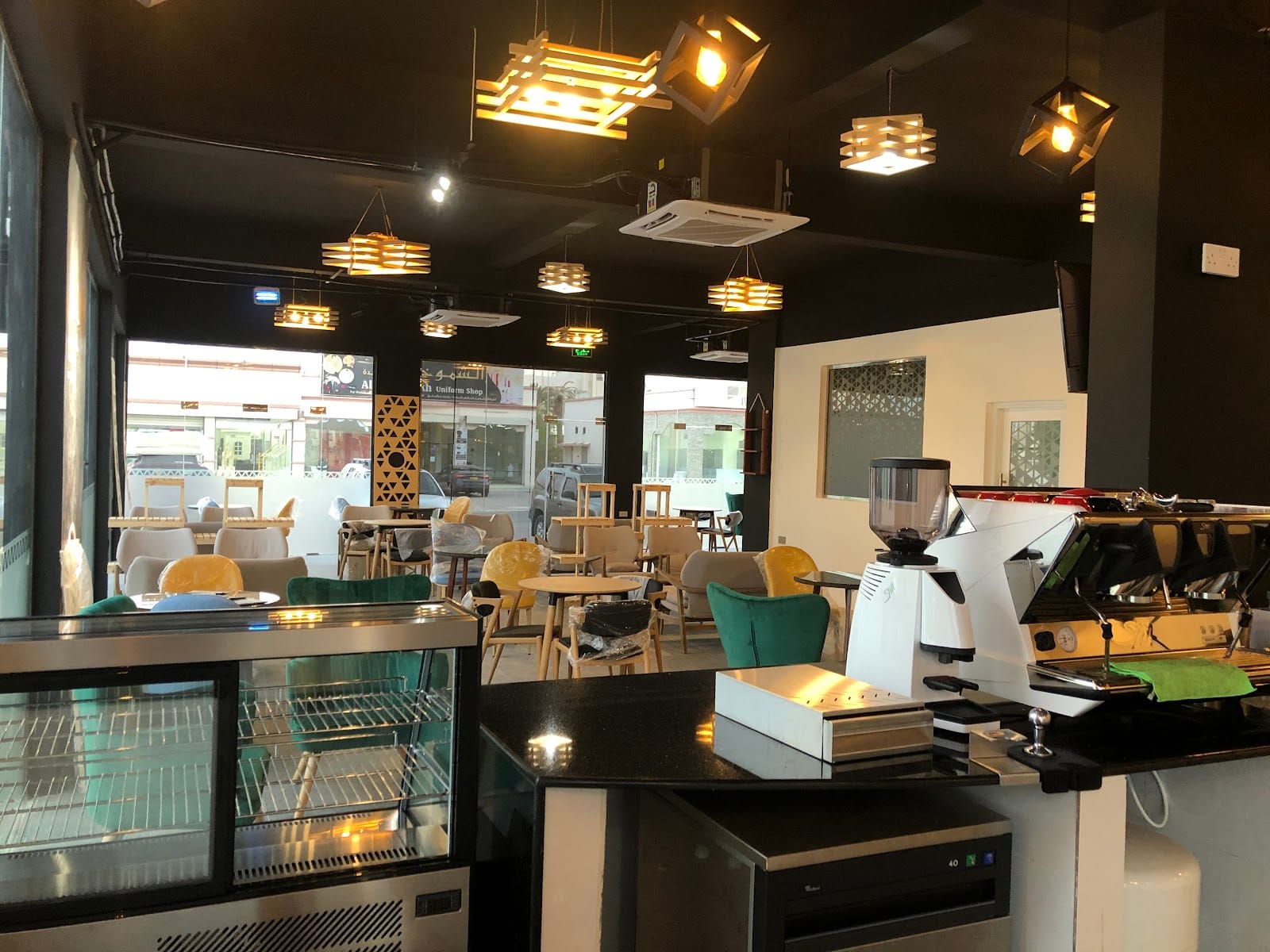 CAFÉ 93°
