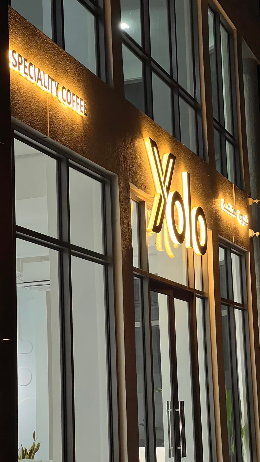 Yolo Cafe يولو ( فلج الشراه)