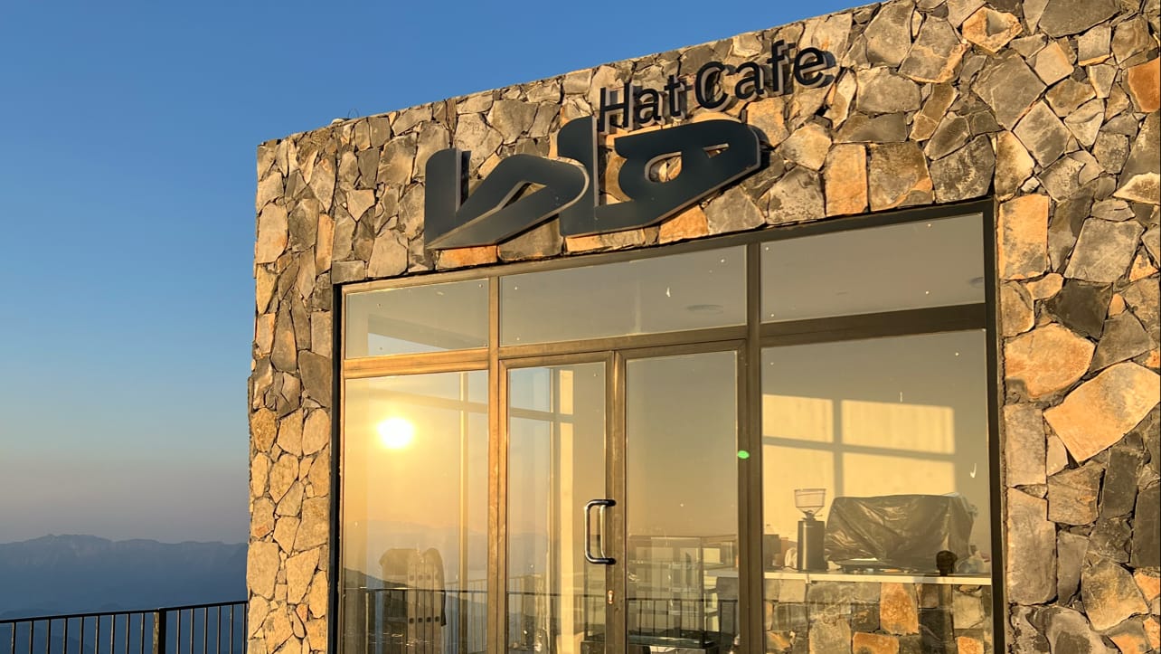 Hat Cafe