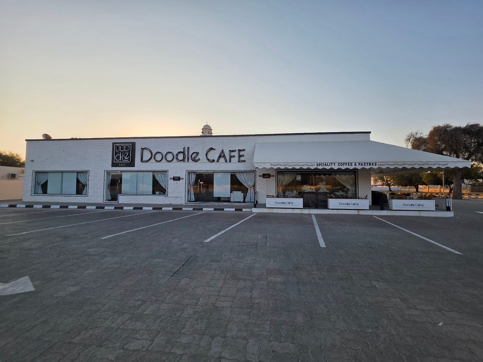 Doodle cafe