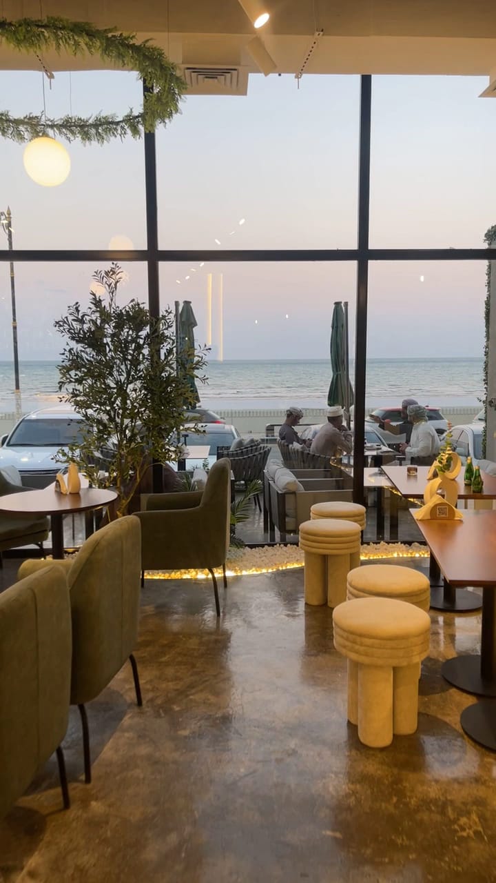 Garden Cafe / Corniche جاردن كافية
