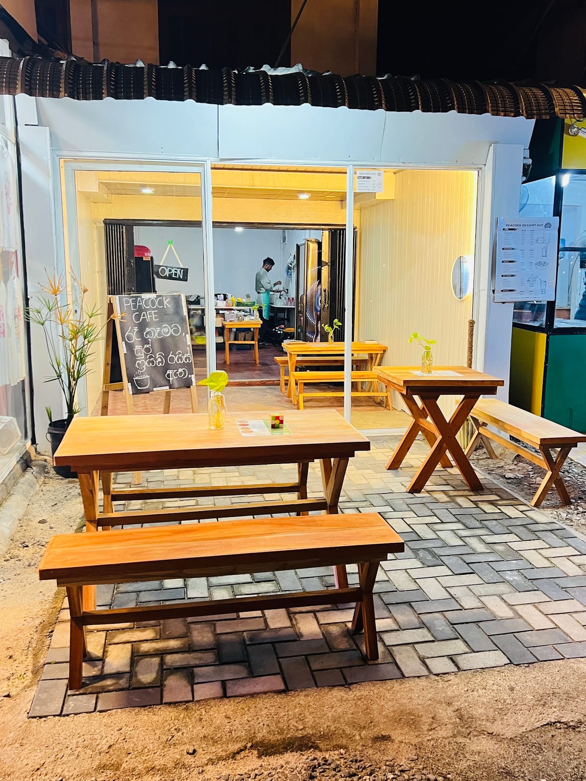 Peacock cafe