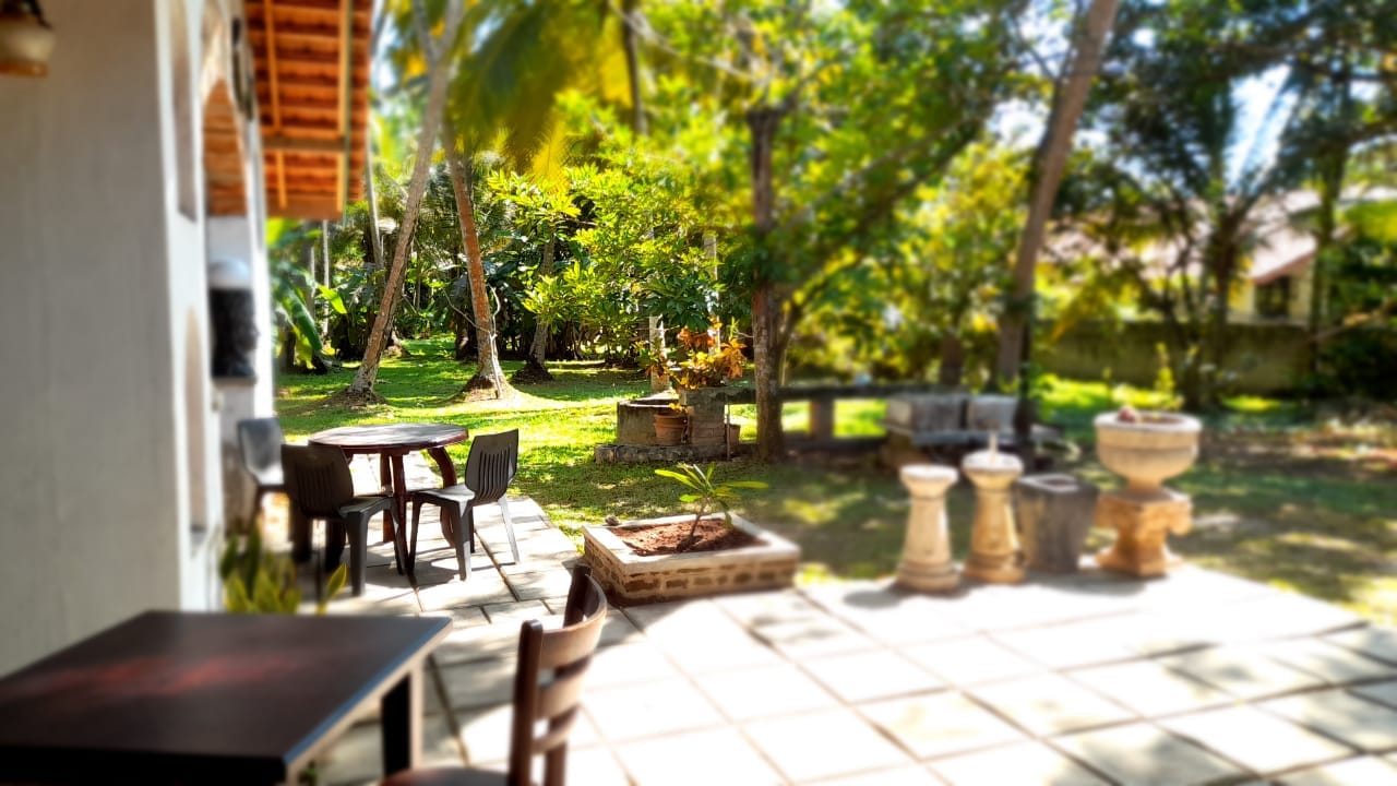Dolce Vita Coffee Shop & Restaurant