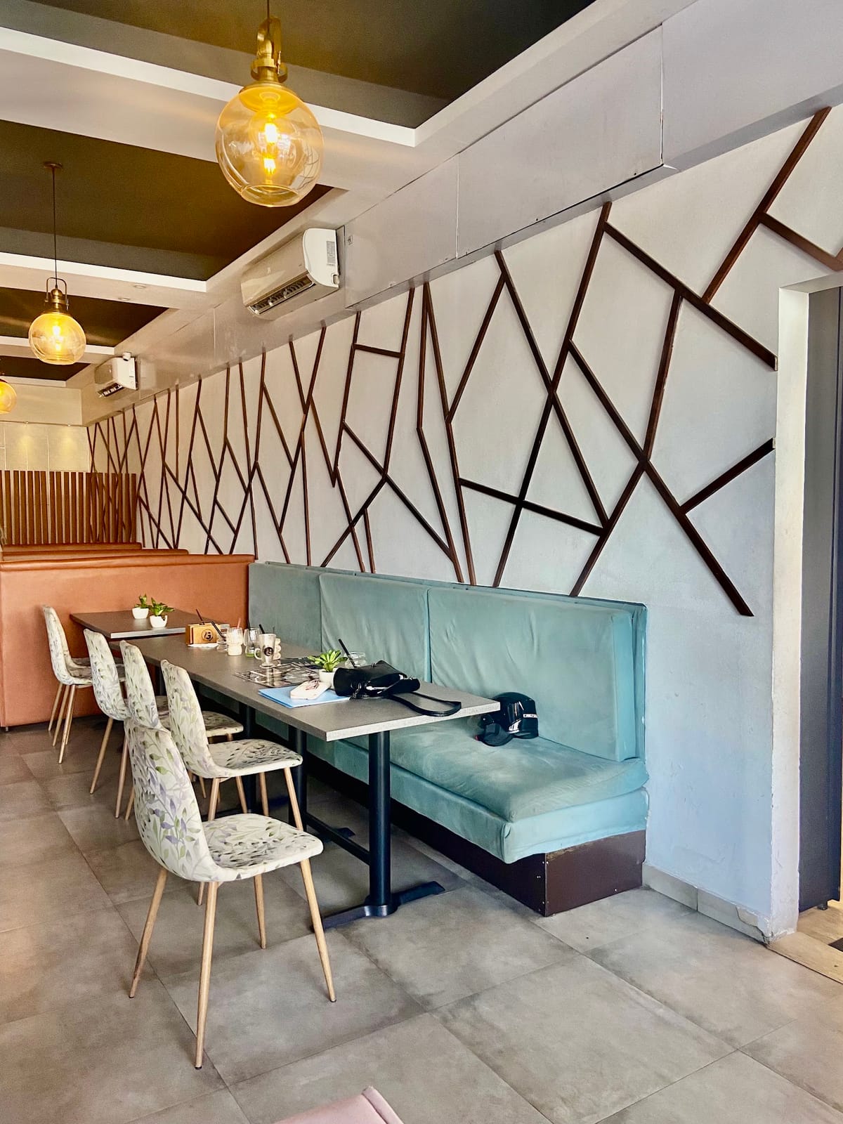 G Lounge