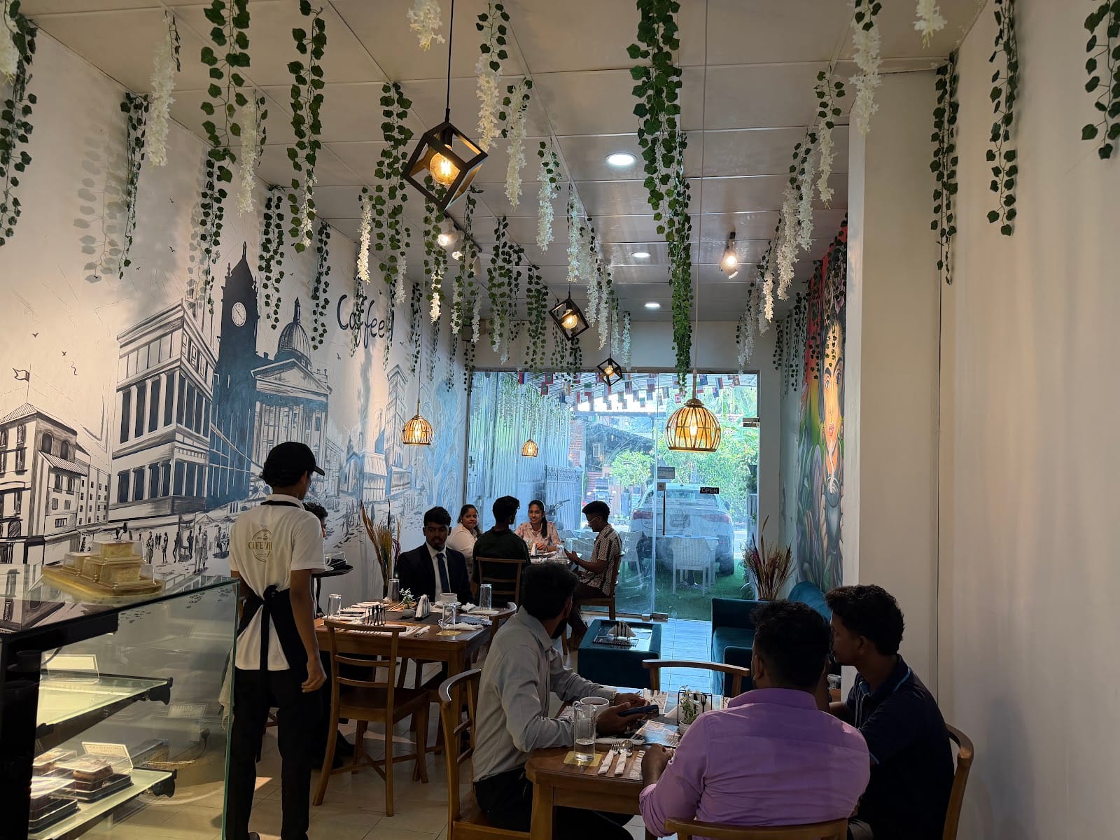 Cafe Earth