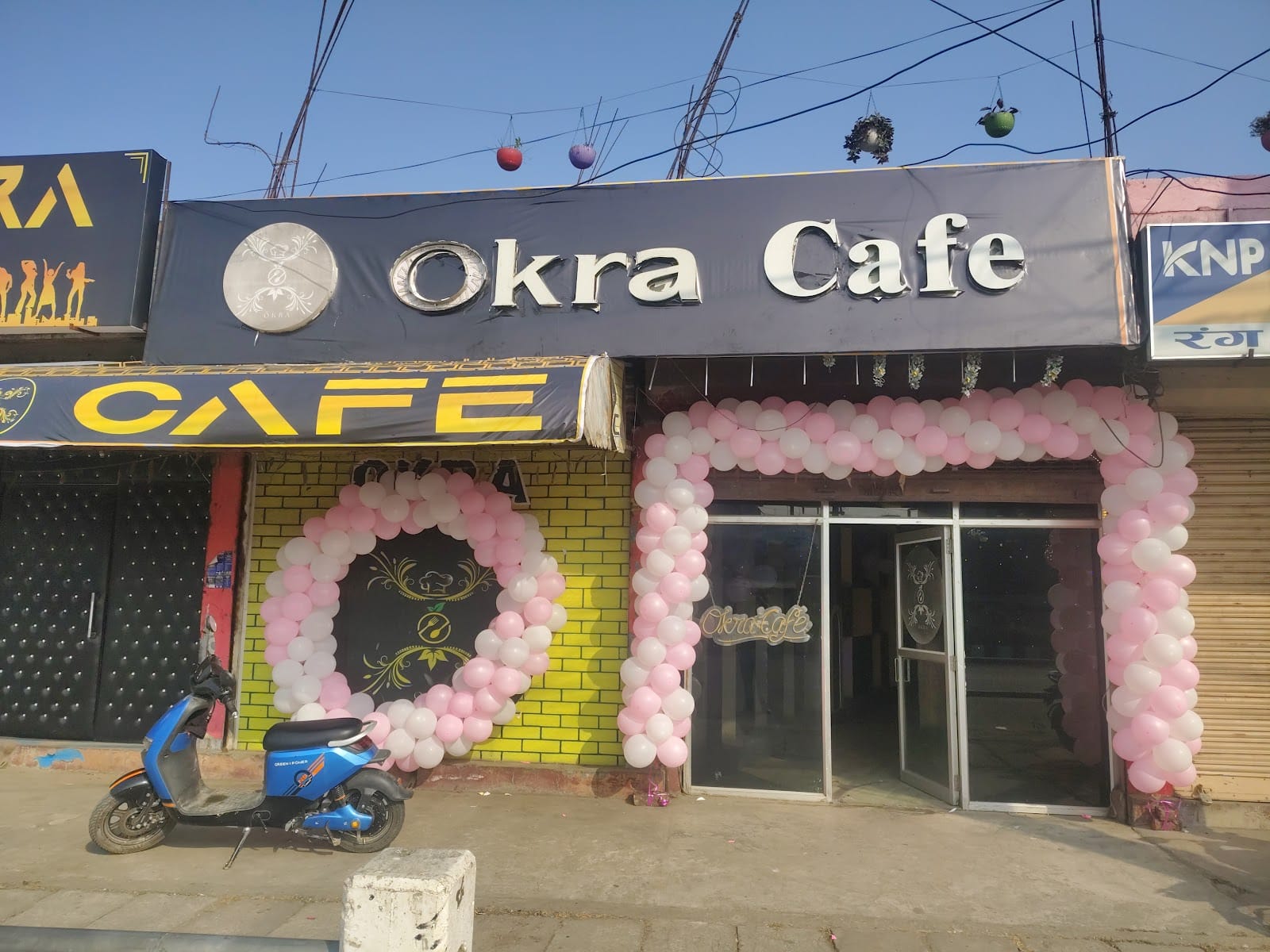 Okra cafe