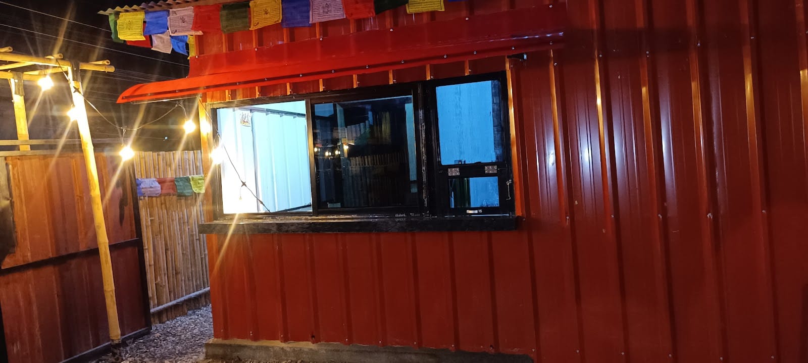 JAVA HUT