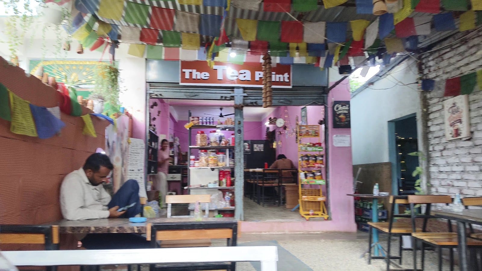 Teapoint Surkhet