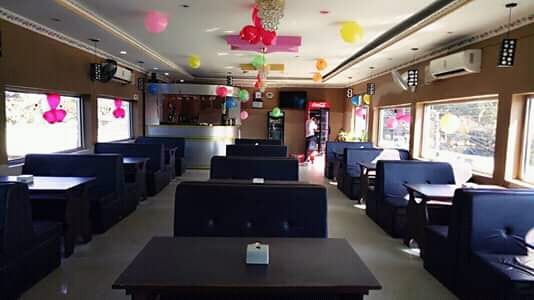 Royals Cafe