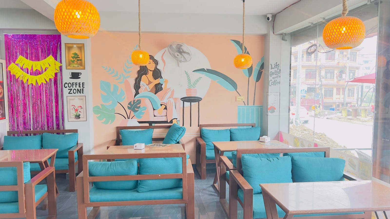 THIMI LIVE BAKERY AND CAFE