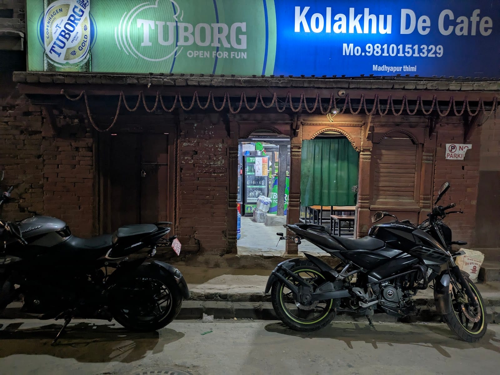Kolakhu De Cafe