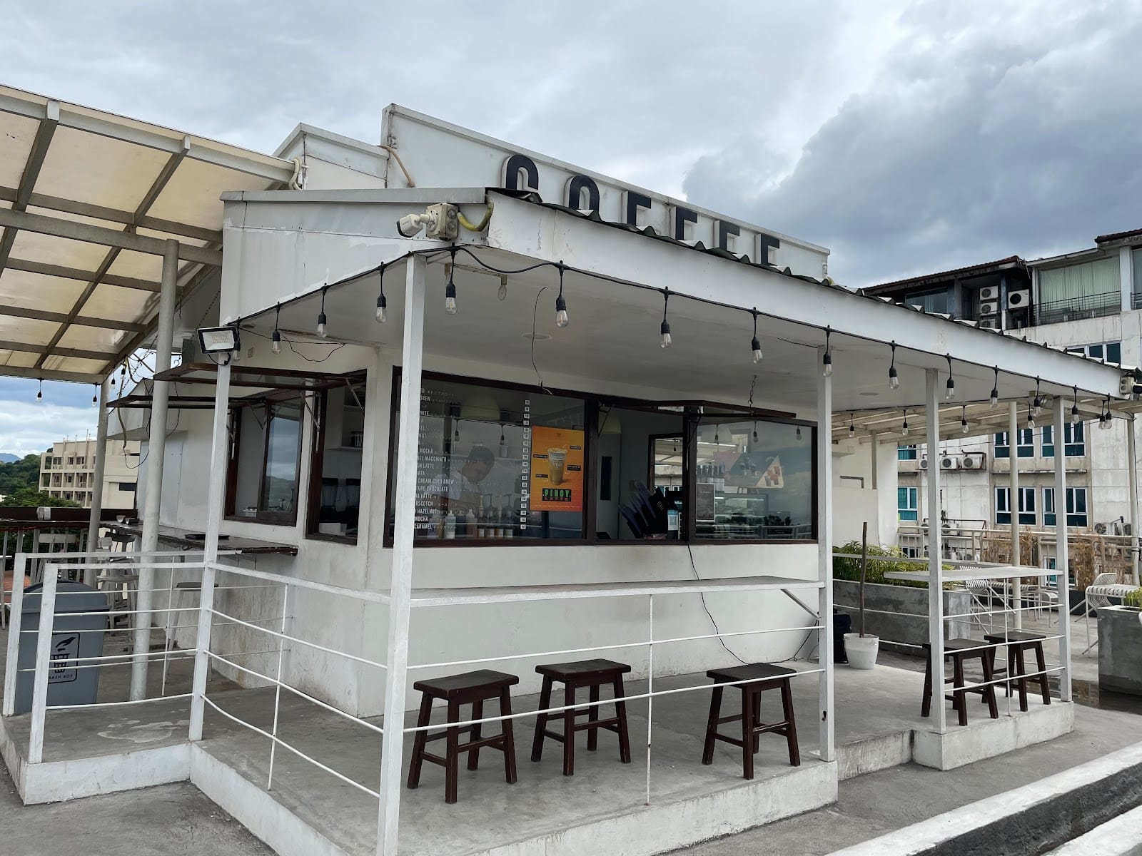 Typica Coffee - Hollywood Terraces