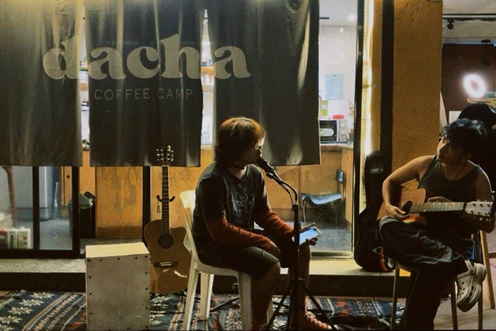 dacha coffee camp