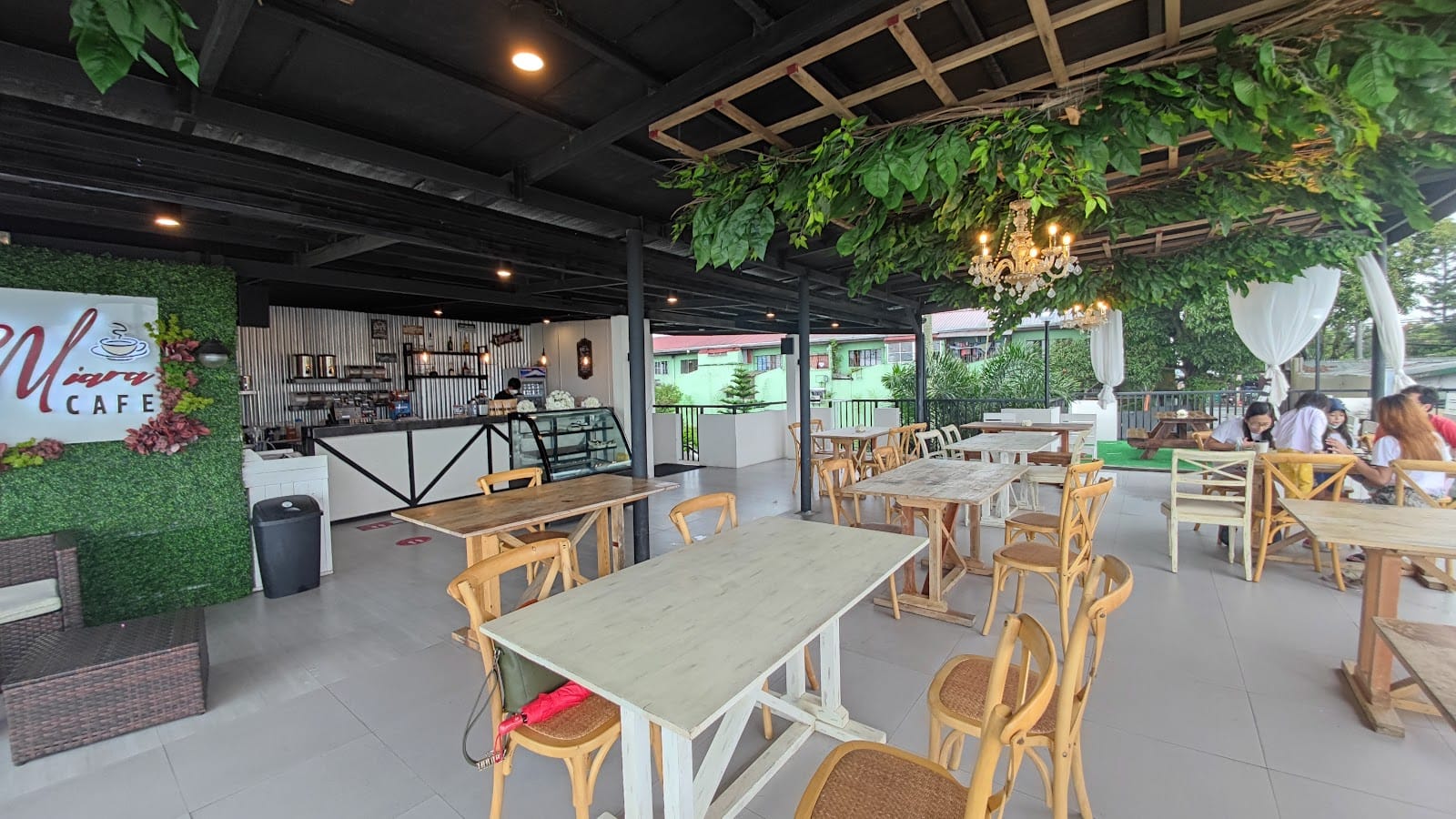 Sip n' Brew by Miara Café